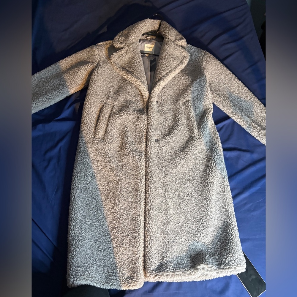 Women’s Abercrombie and Fitch Trench Teddy